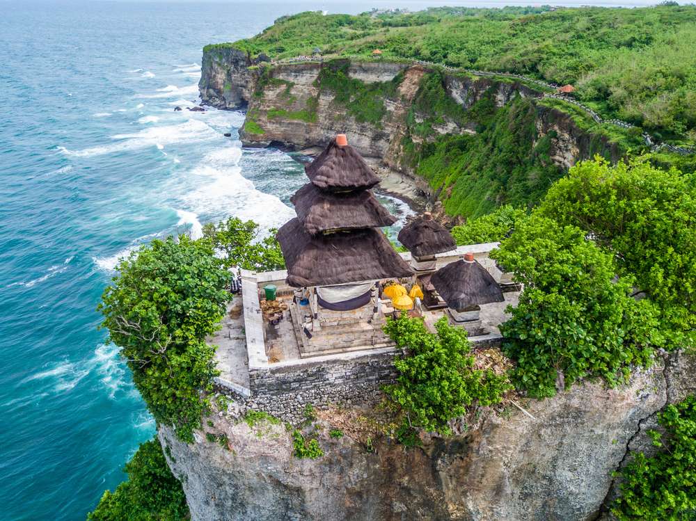 Bali_-_Uluwatu_Temple.jpg